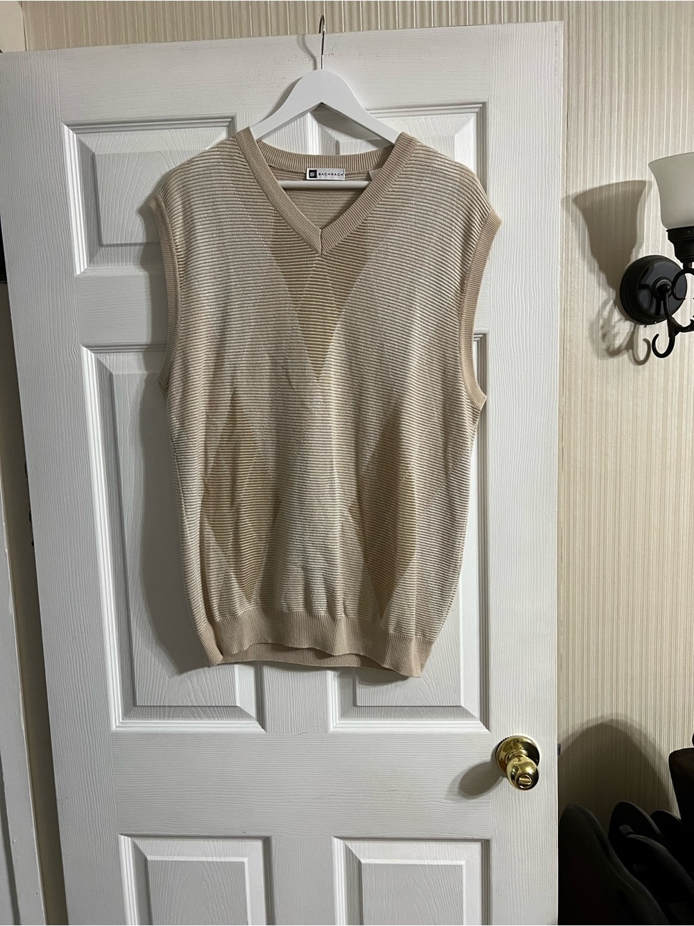 BACHRACH Sleeveless V-Neck Sweater Vest in Beige - Classic Men’s Knit